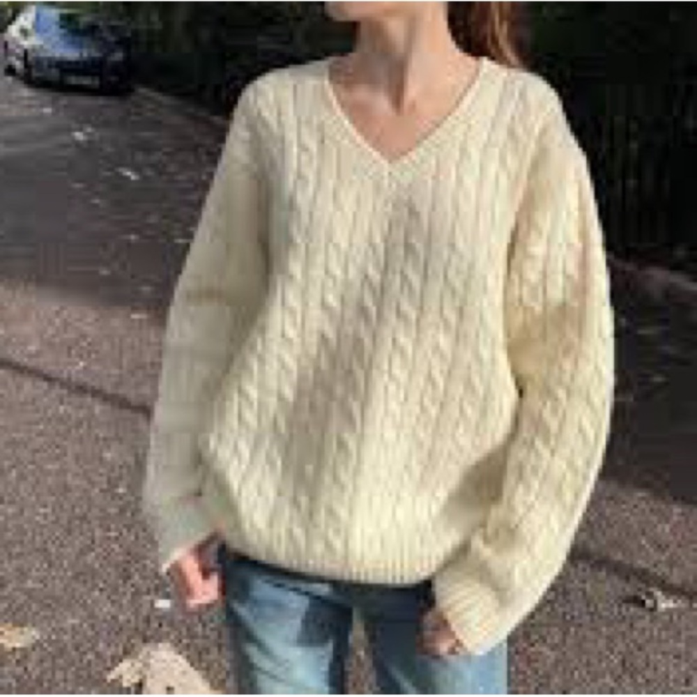 Brandy Melville Wool Fisherman’s Sweater